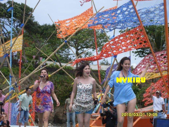 Karylle Tatlonghari is the latest subject of a swimsuit malfunction