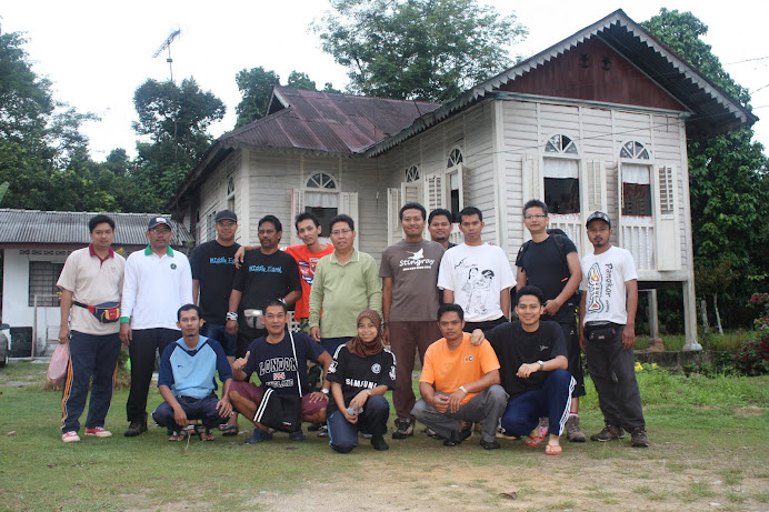 gunung besar hantu