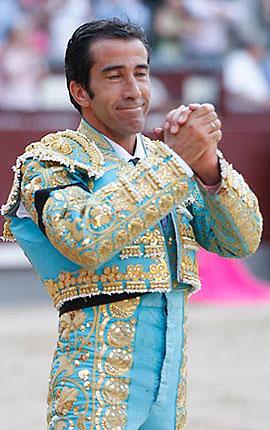 JUAN MORA juan mora: