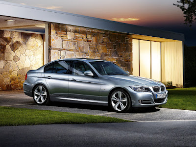 Here are photos of the New BMW 3 Series Sedan Launched in India Here are photos of the New BMW 3 Series Sedan Launched in India