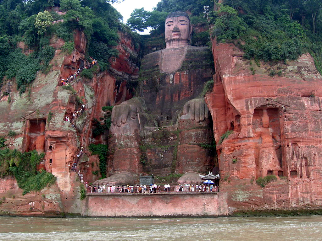 patung buddha