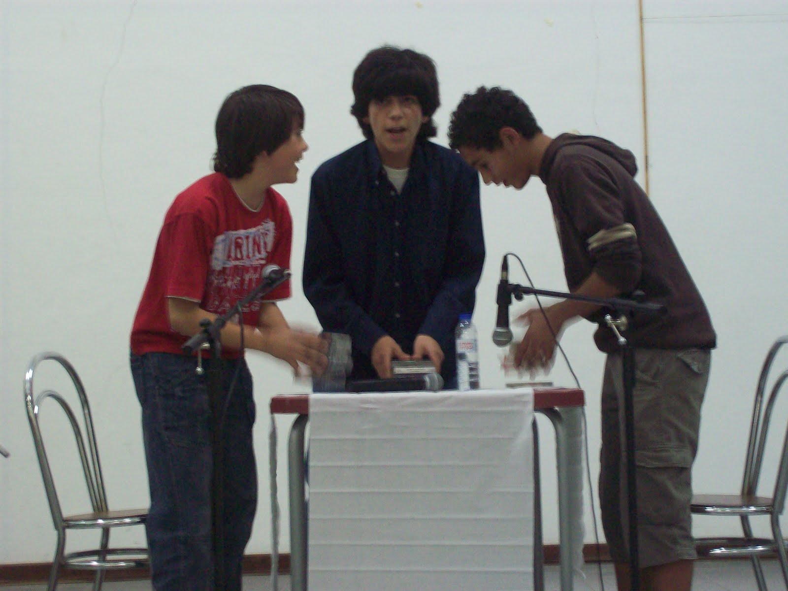[lado]