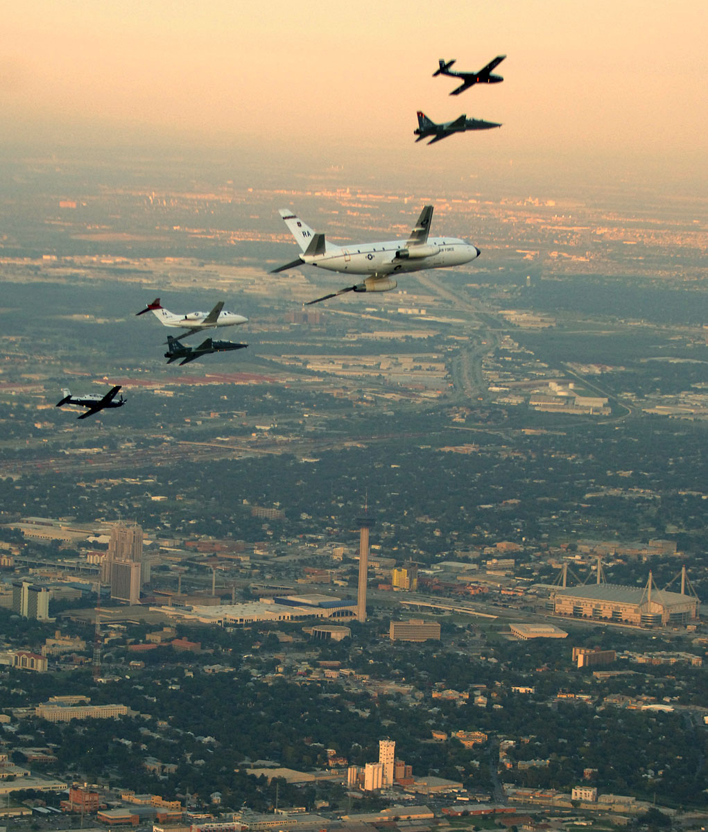 [composite5+Col.+H..jpg]