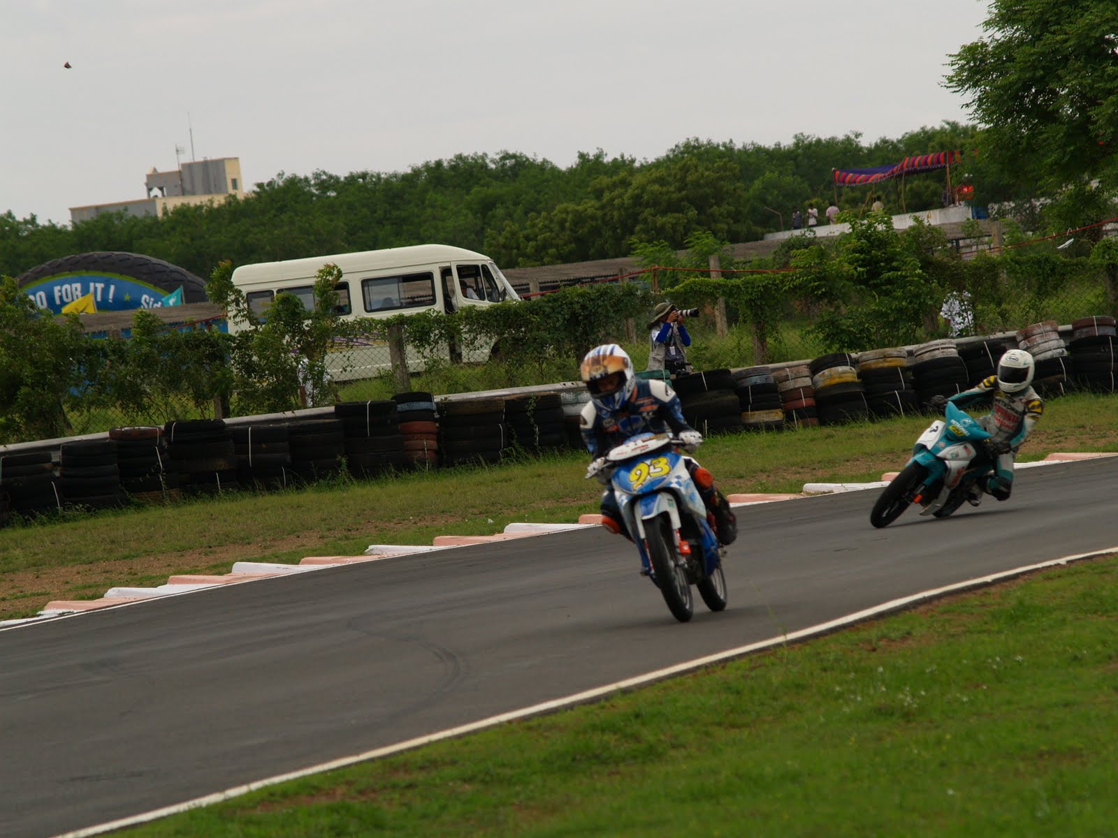 [P1013902.JPG]