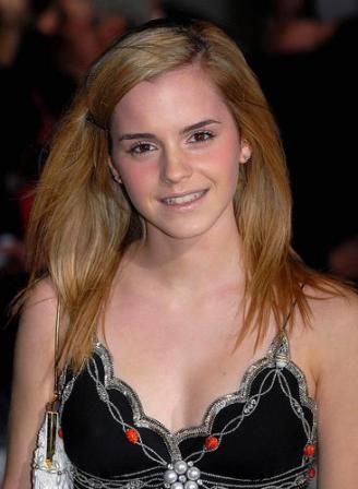 emma watson haircut burberry. 2010 Emma Watson Haircut
