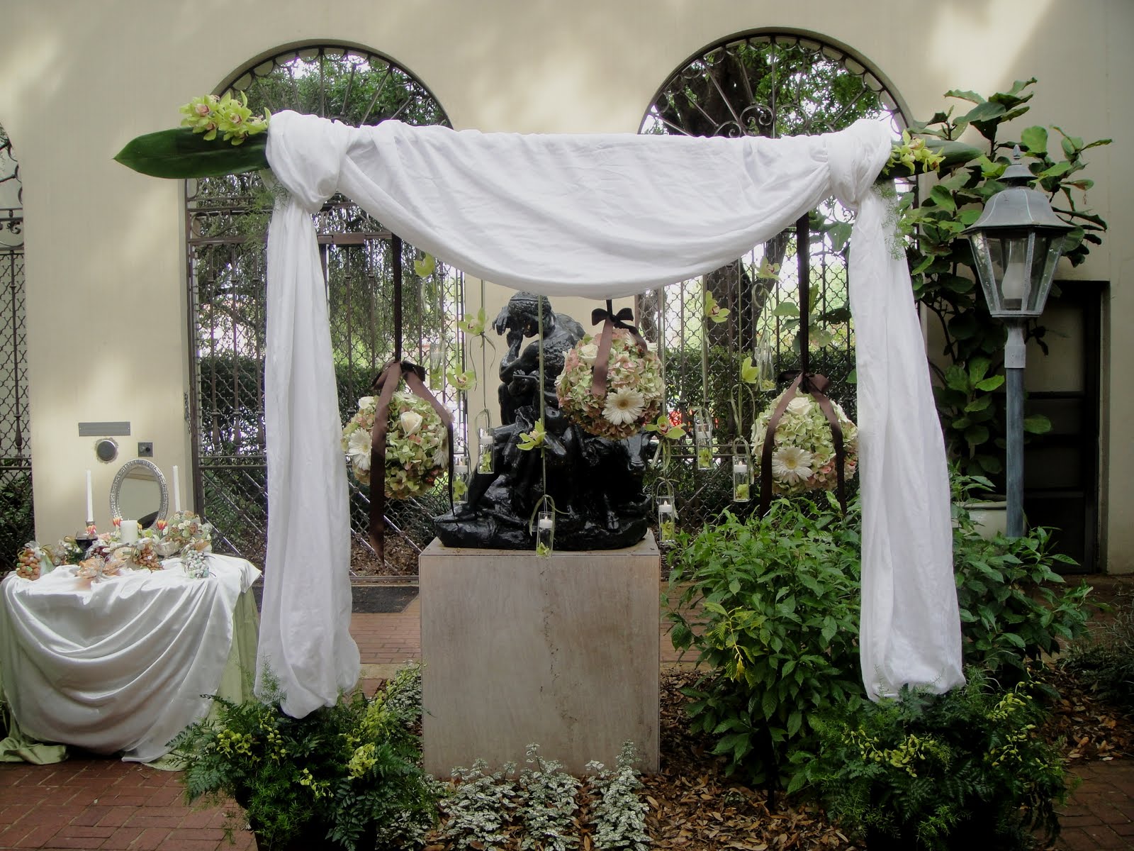 The Bridal Buzz Wedding Flowers At Museum Of Fine Arts In St Pete