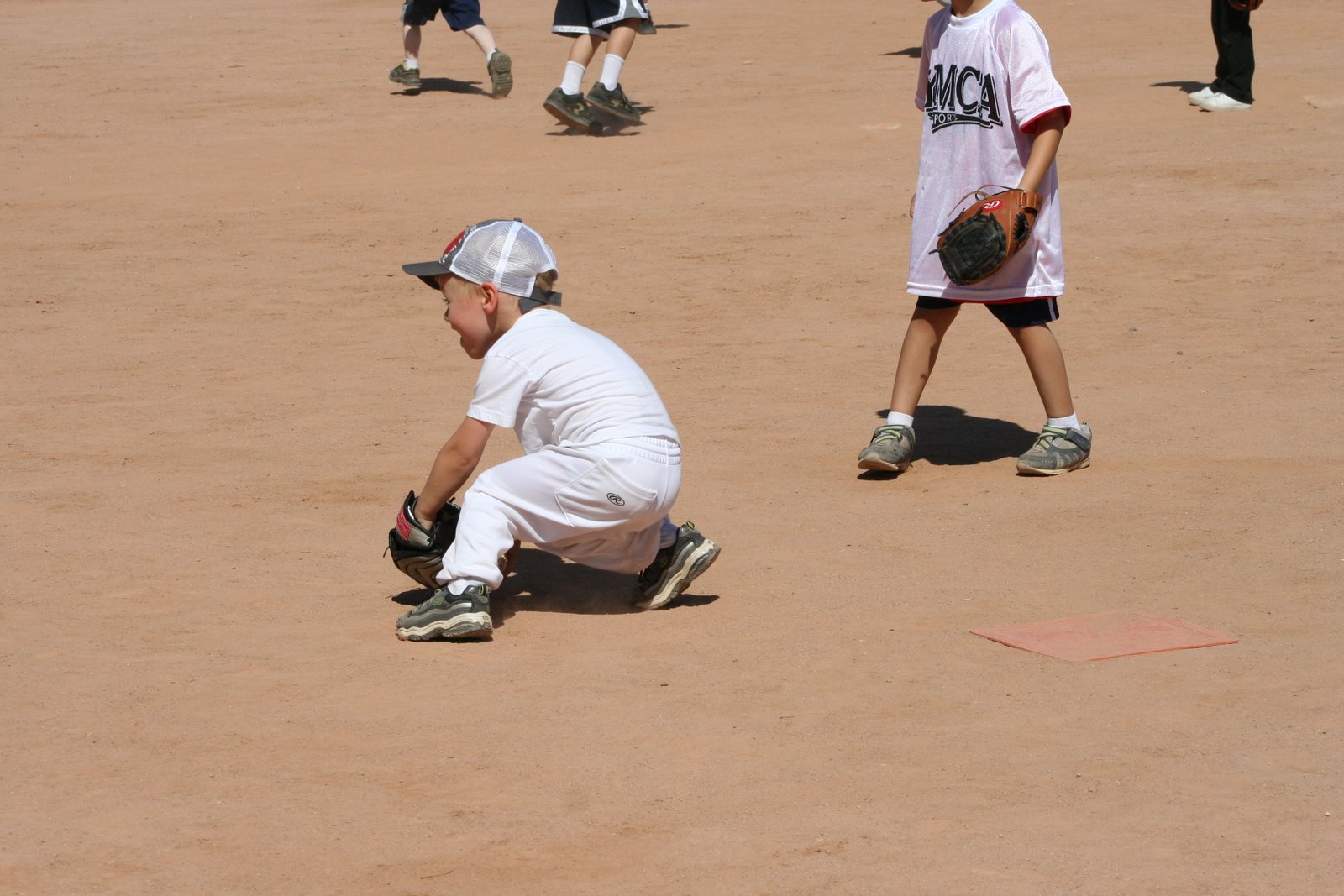 [First+T+Ball+game+036.jpg]