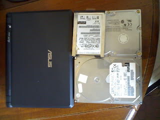 EEE PC grand comme deux durs