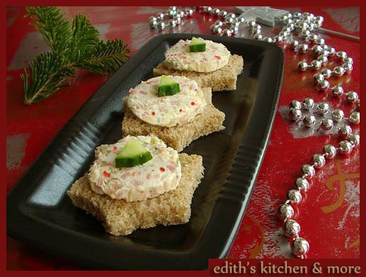 [tartine+cu+branza+si+sunca.jpg]