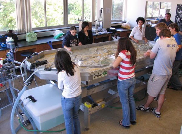 [SLU_em4_wide8490.jpg]