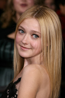 Dakota Fanning picture