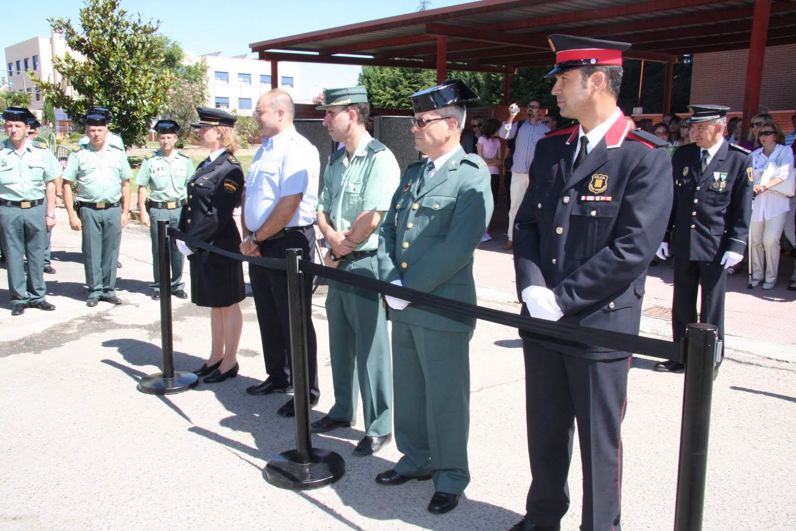 LA GUARDIA CIVIL EN CATALUNA la guardia civil en cataluna: