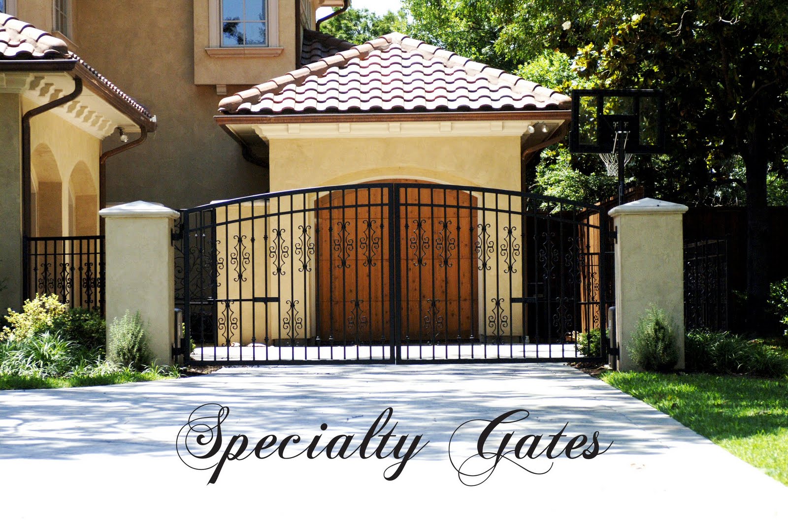 [Fortress_Specialty_Gates.jpg]