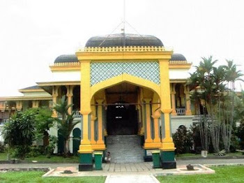 Istana Maimun