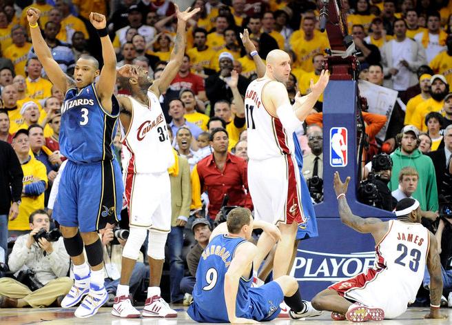 [Victory+and+Defeat+Game+5.jpg]