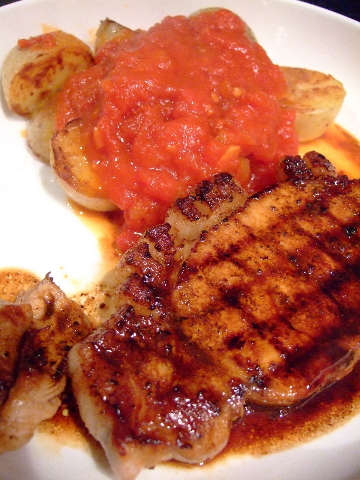 [Spanish+Pork+Chops+Potatoes.jpg]