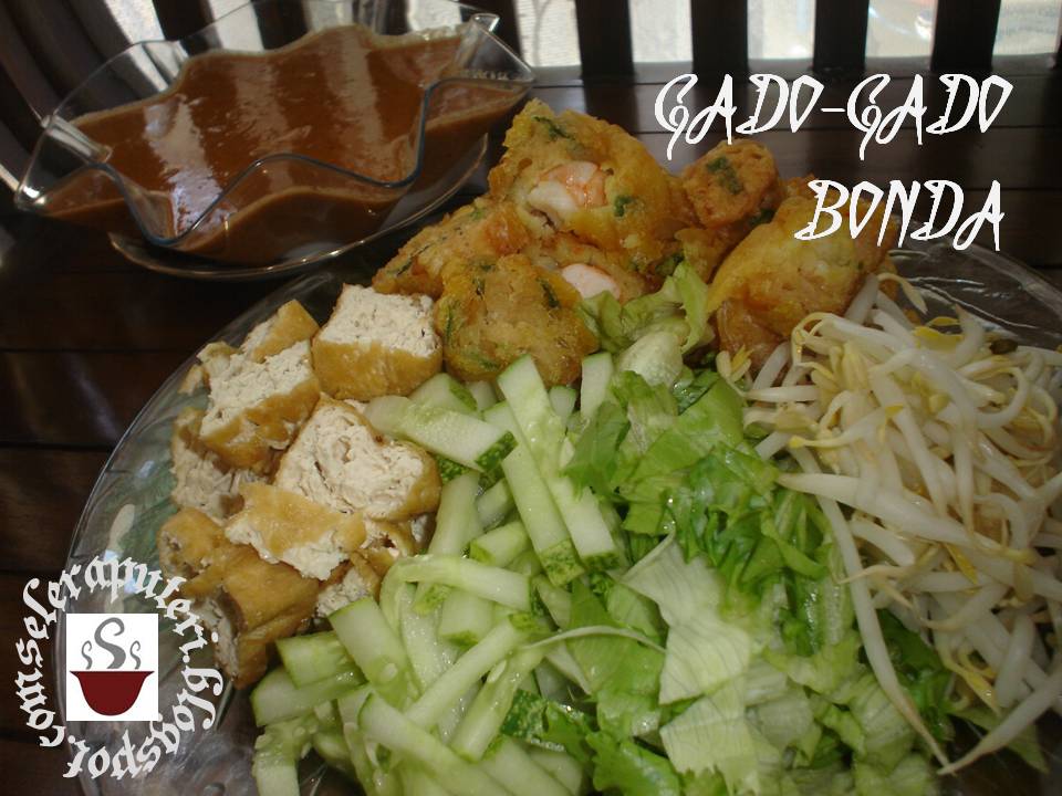 Singgahsana Kitchen Gado Gado Bonda