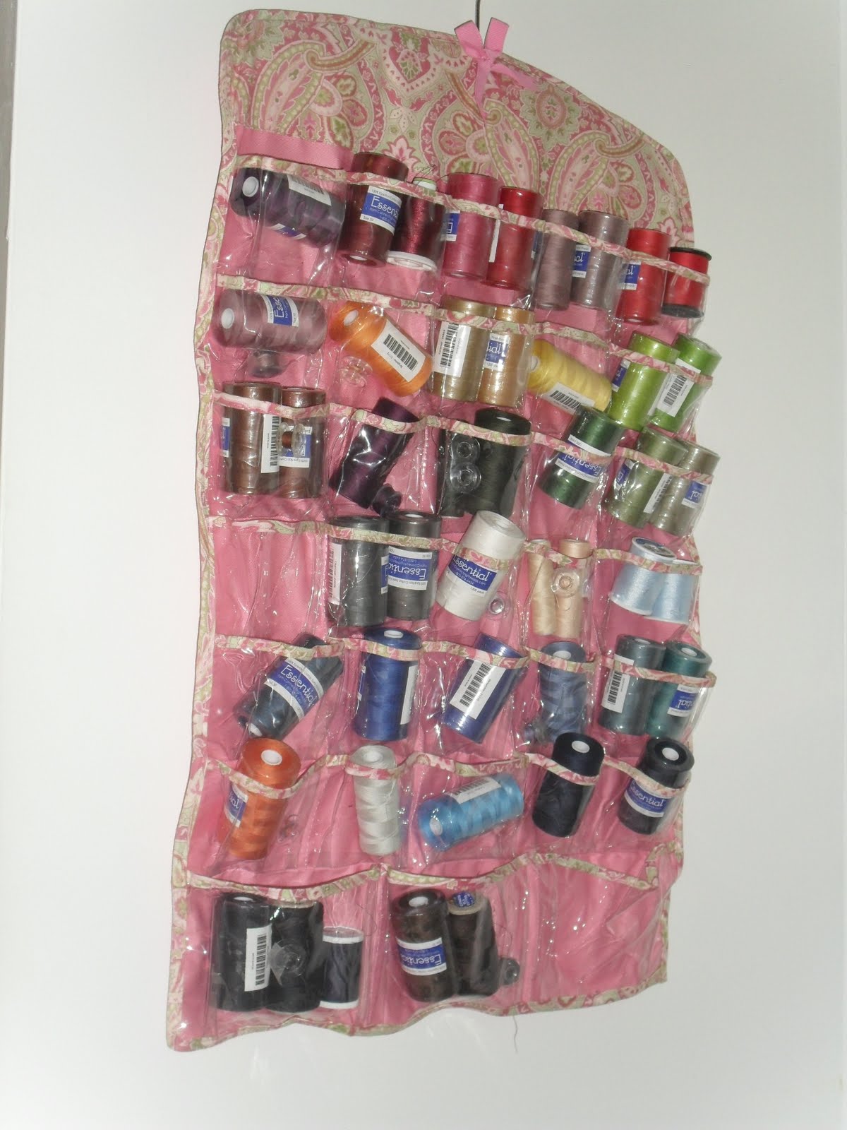 Katie's Quilts and Crafts Thread Holder