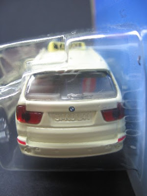 BMW X5 4.8i TAXI: Vista traseira
