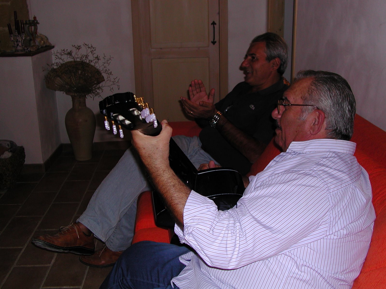 [DSCN0035.JPG]