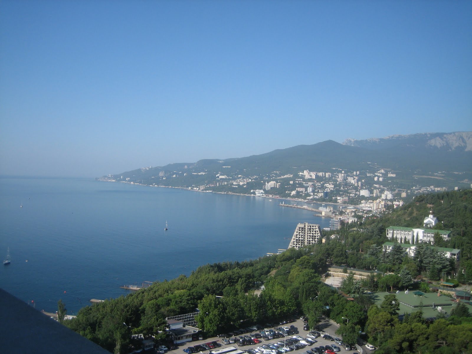 RENeW: Wonderful Experiences as an Academic Tourist in Yalta, Ukraine