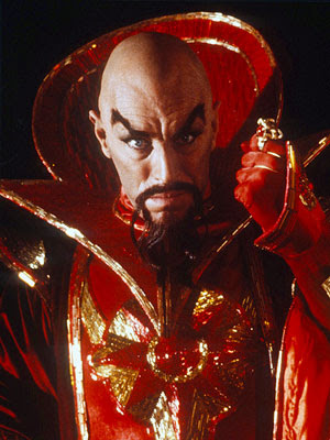    http://4.bp.blogspot.com/_Jj--y7nzkjo/TKUXelkGgBI/AAAAAAAAJqo/YPoPsiyTEvQ/s400/Flash-Gordon-Ming_l.jpg                                  