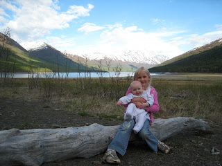 Gwenna and Xianli at Eklutna Lake Gwenna and Xianli at Eklutna Lake