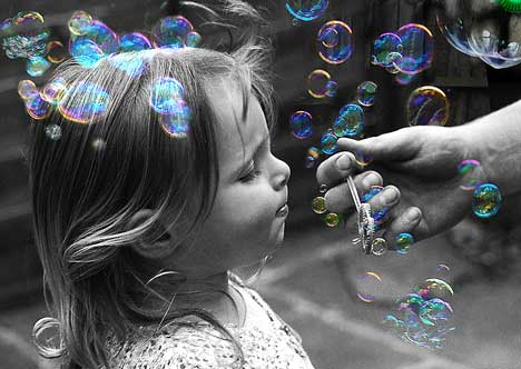 [Bizarre+Art+of+Bubbles+in+Photography+and+Nature1.jpg]