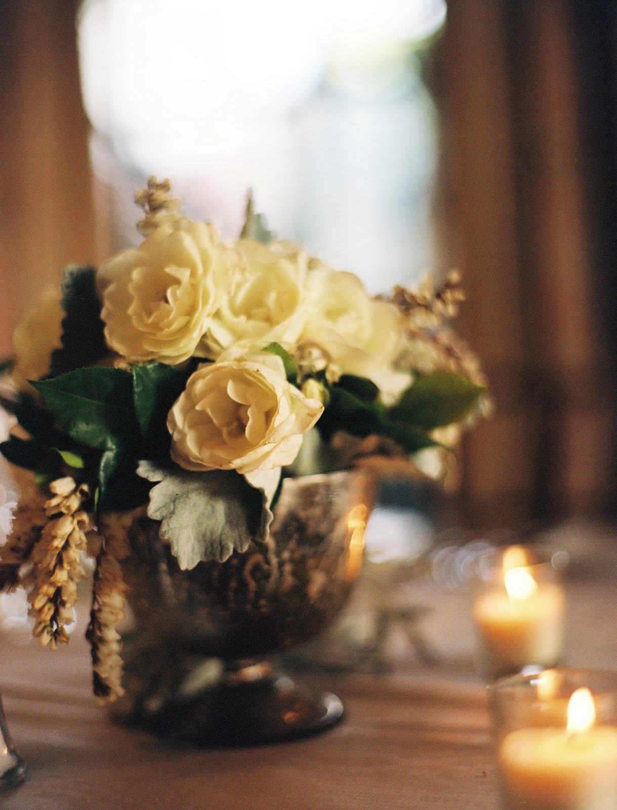 [000933-R01-001.Jpg]