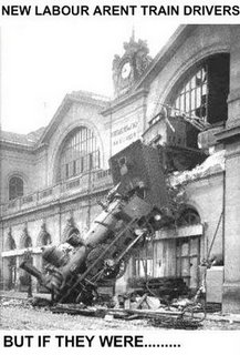 [old_locomotive-train_crash1.jpg]
