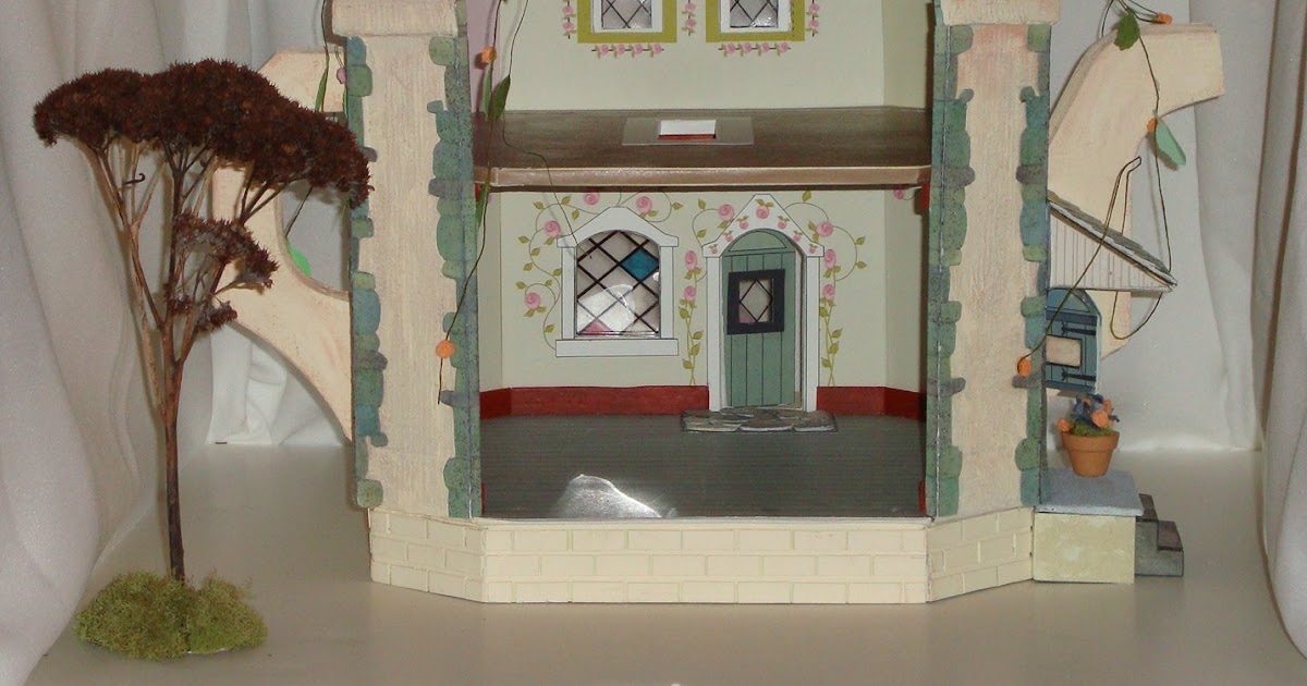 Artisans in Miniature The Miss Mouse Teapot House