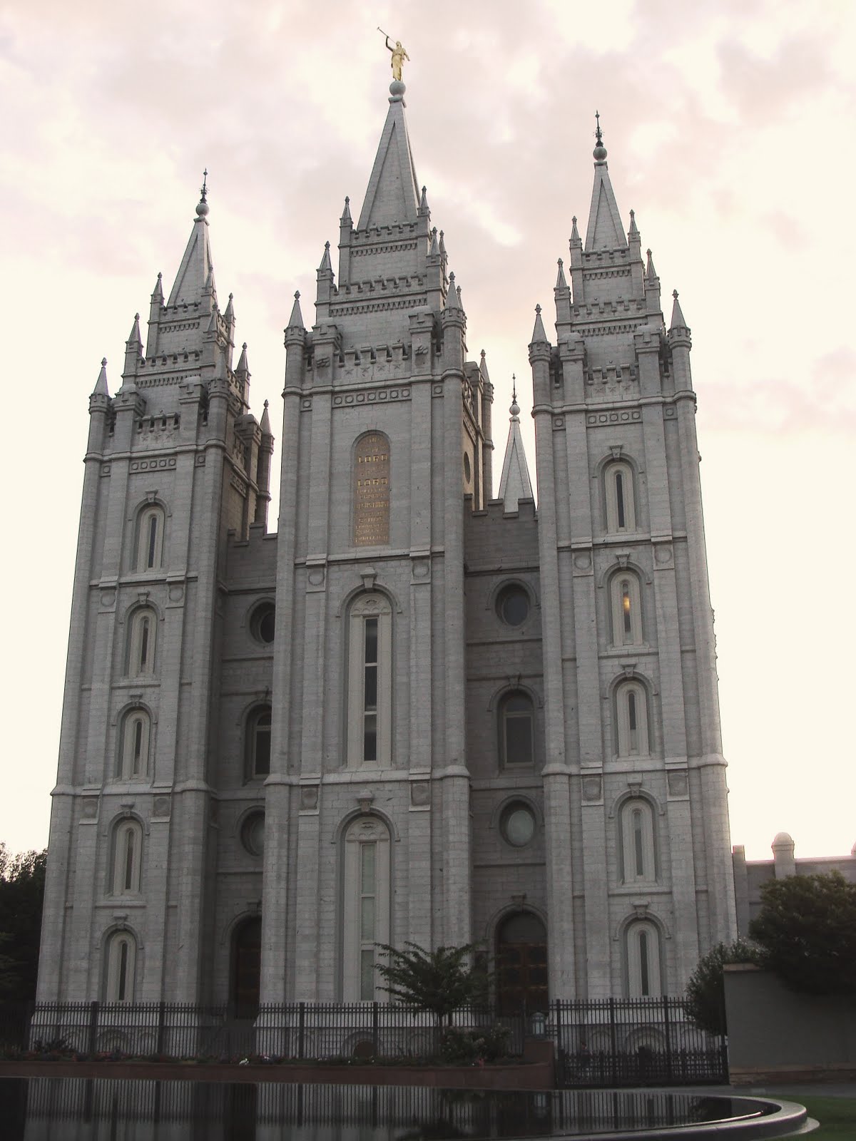 [DSC05573.JPG]