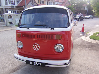 Our Company Transport 1974 VW KOMBI as seen on 8tv