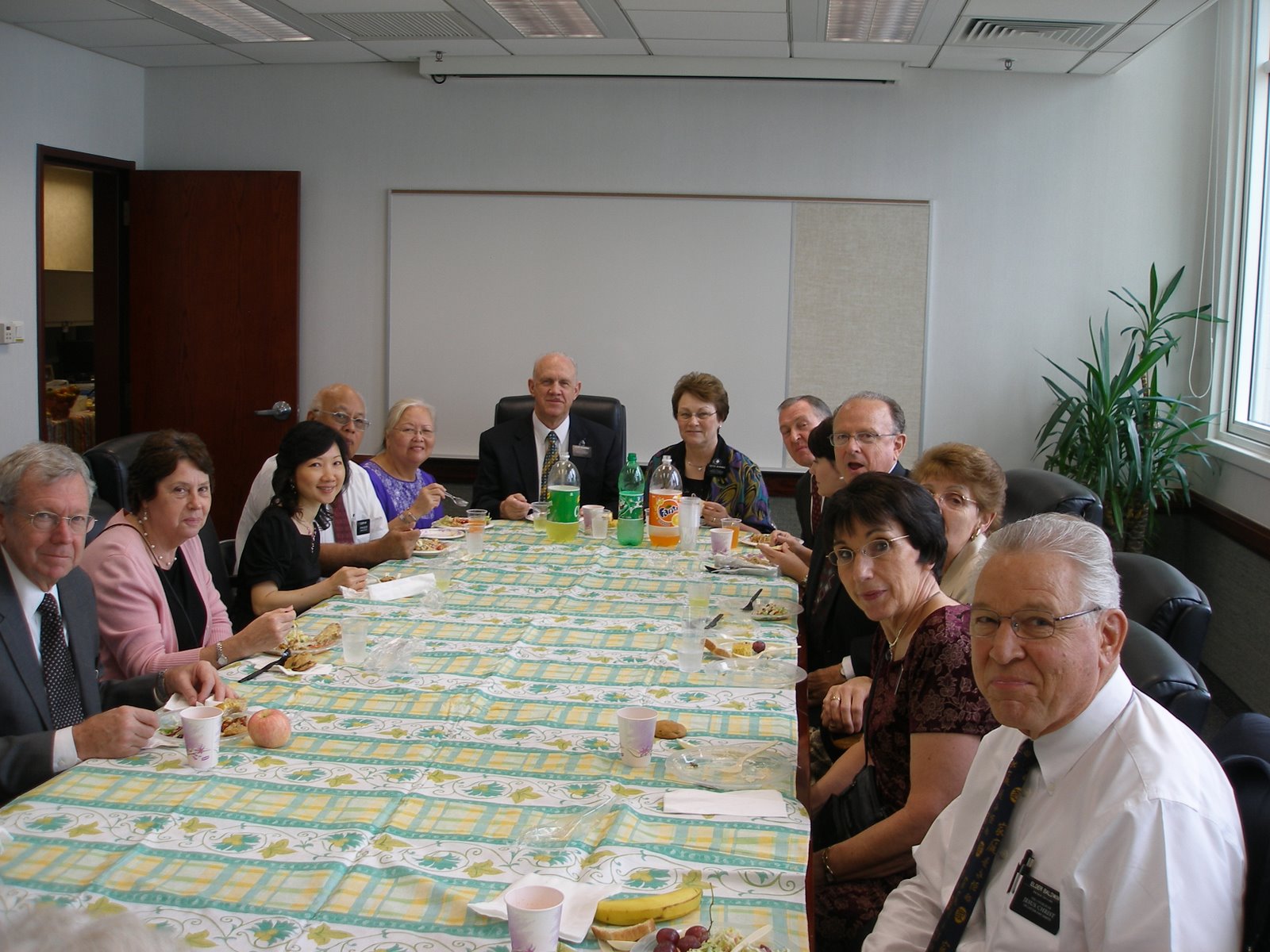 [General+Conference+Dinner2.jpg]