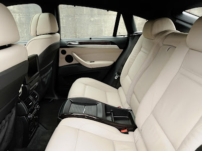 X6+Back+Seat.jpg