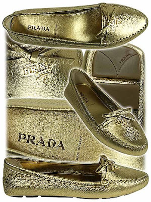 златни пантофки на Prada златни пантофки на Prada