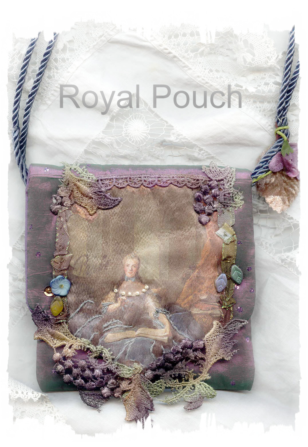 [royal+pouch.jpg]