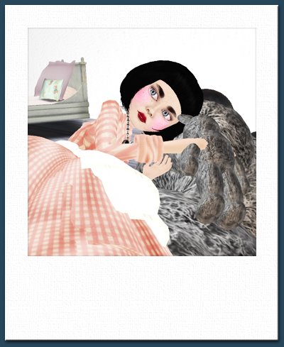 [1alonelygirl.jpg]