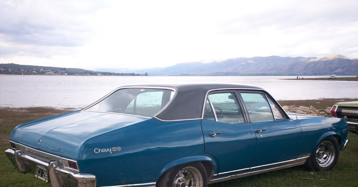 24-Piece Chrome Lug Nuts – 14x1.5 Thread, 3/4" Hex, Fits Chevy & Ford (Bulge Acorn Style)