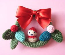 Free Amigurumi Patterns: Christmas Wreath