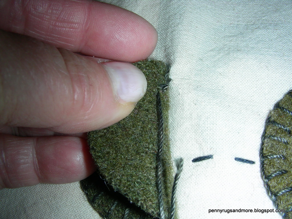 Penny Rugs and More Joining Thread Penny Rug Tutorial