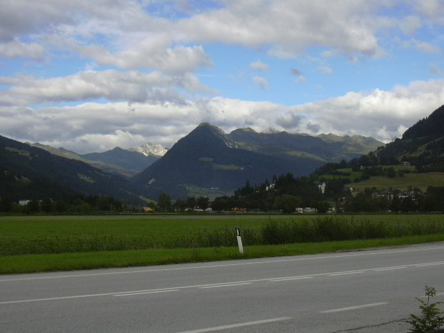 [DSCN1582.JPG]