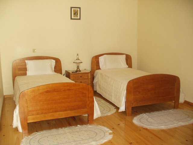 [P1010050.JPG]