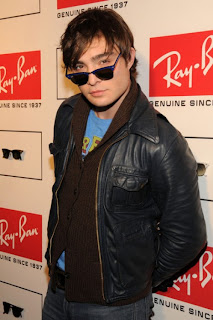 Актеры сериала Сплетница за Clubmaster (Ray Ban) Актеры сериала Сплетница за Clubmaster (Ray Ban)