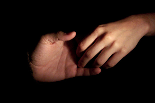 [hand.jpg]