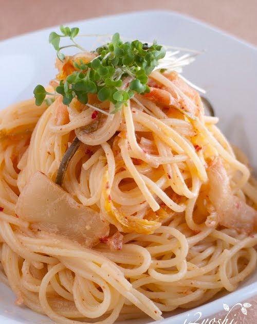 Yoshi's Veggie Kitchen Vegan Creamy Kimchi Pasta