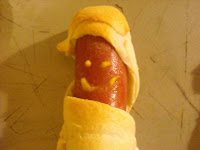 DIY mummy hot dogs DIY mummy hot dogs