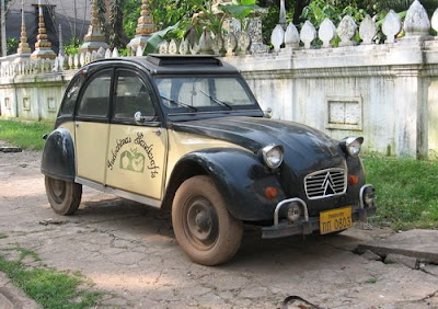 11+old+french+car.jpg