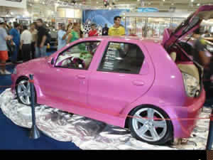 carro tunado rosa