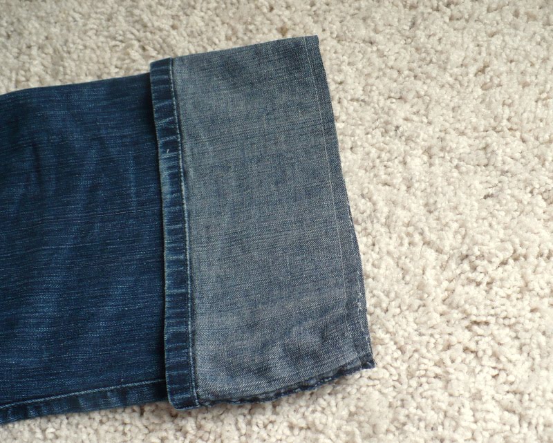 Sew What Turn jeans into cuffed capris!!